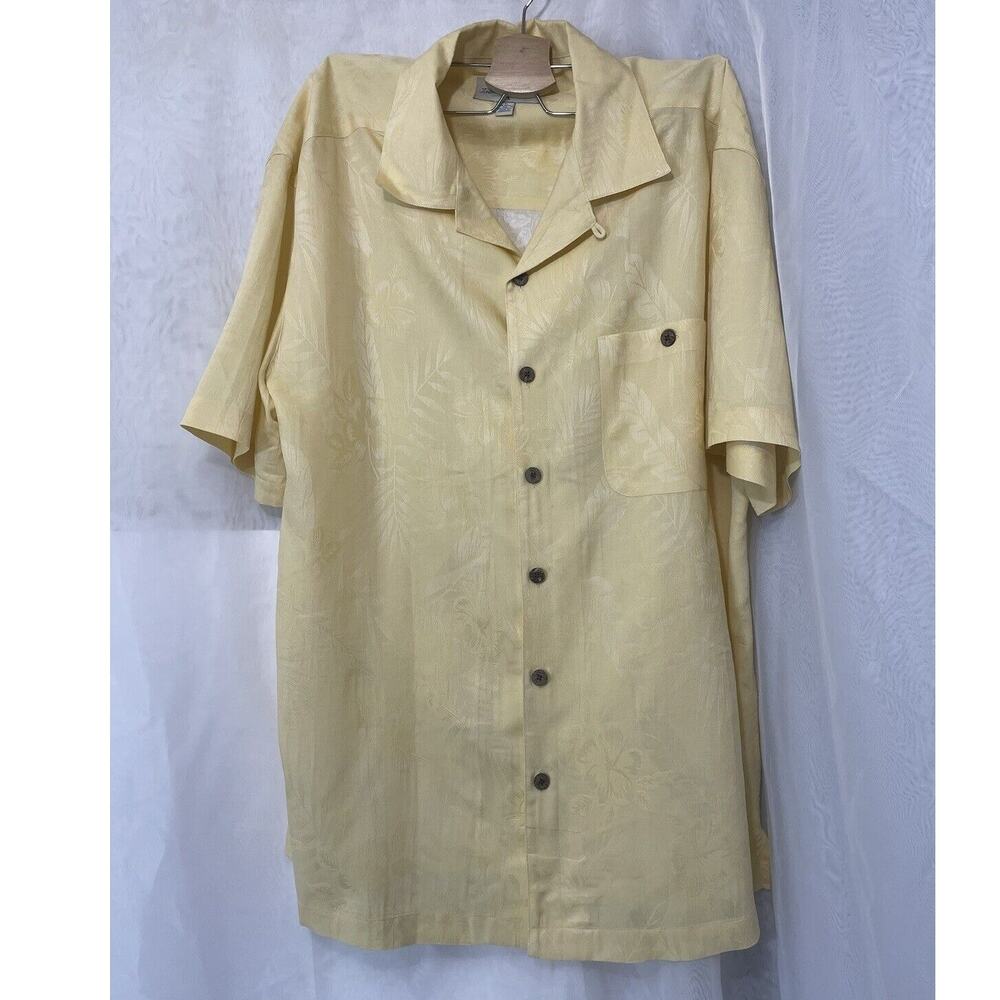 Island Shores Men's Shirt Lg Hibiscus Print Button Up Short Sleeve Vacation